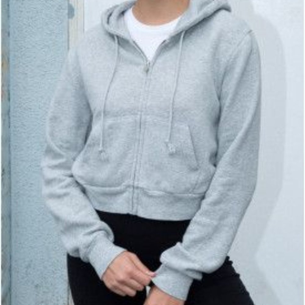 Classic crop brandy Melville sweatshirt, small